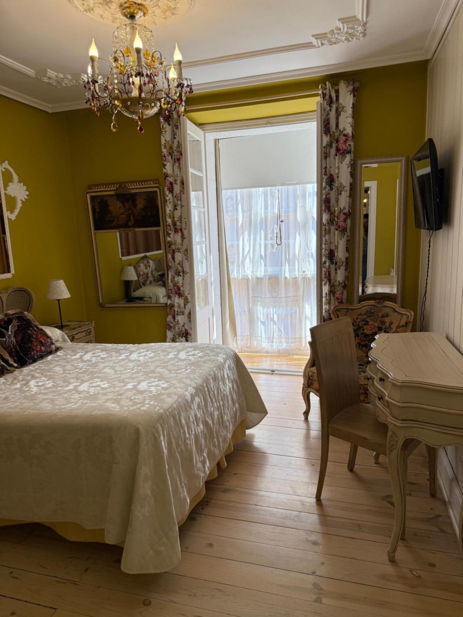 Gasthof Boutique Puerta Del Sol Torrelavega